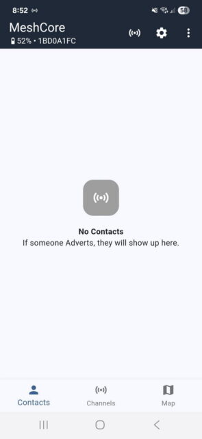 Toca la pestaña de canales en la parte inferior de la pantalla.
